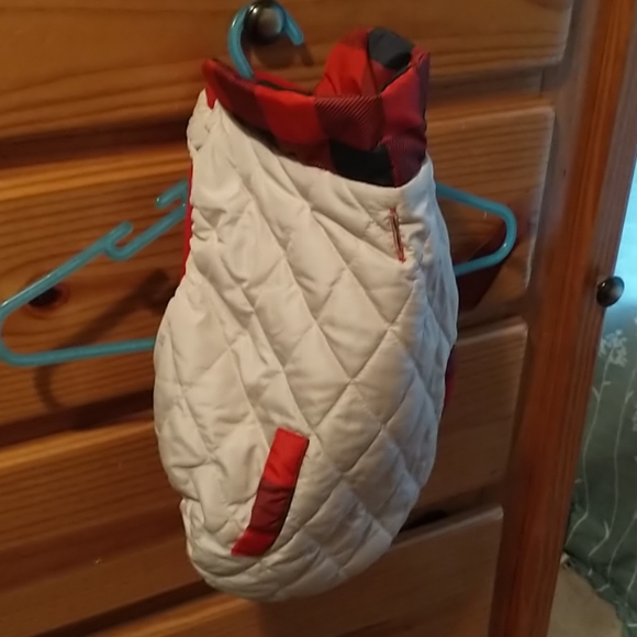 Reversible quilted dog jacket - Picture 3 of 7